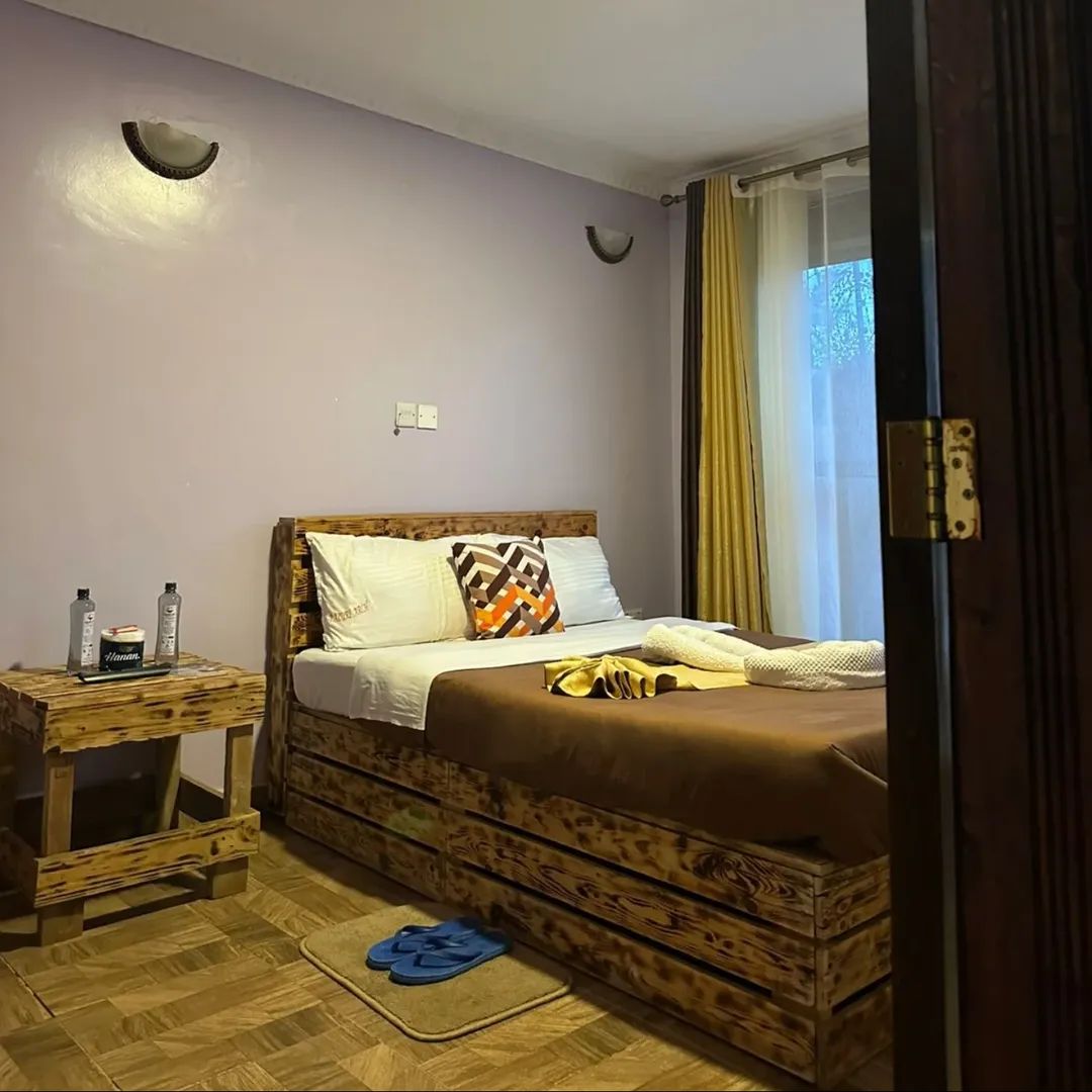 Ark Standard Room